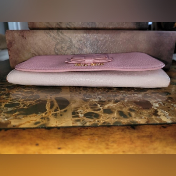 Miu Miu pink long wallet - Picture 3 of 9